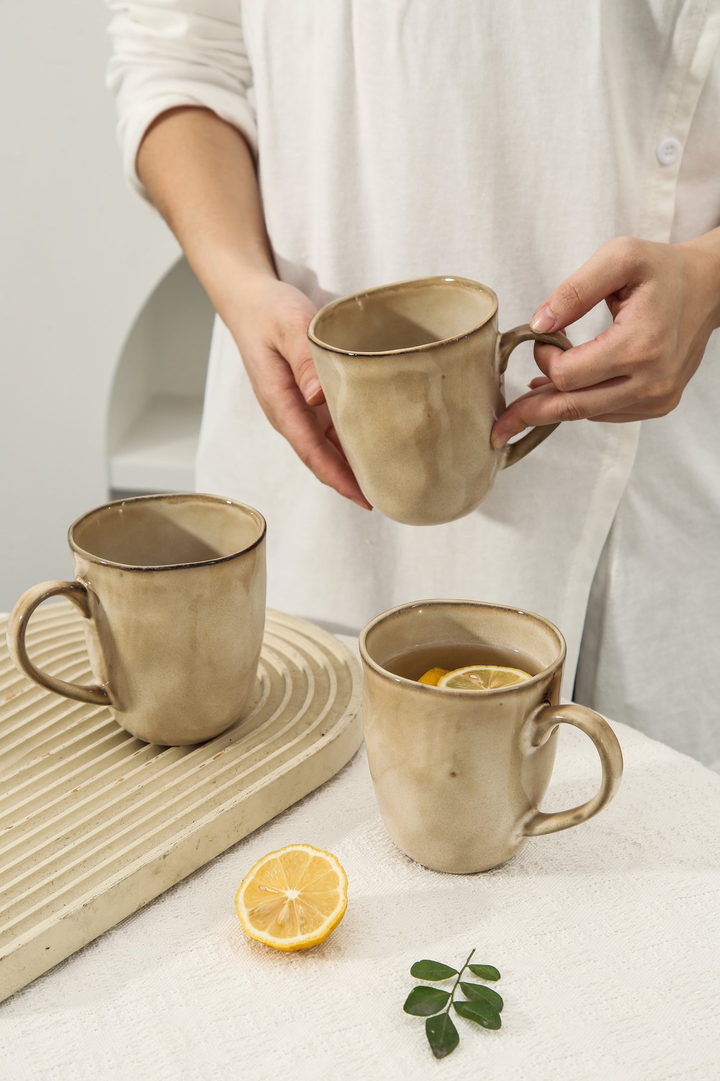 4-Piece Stoneware Mug Set in Crema