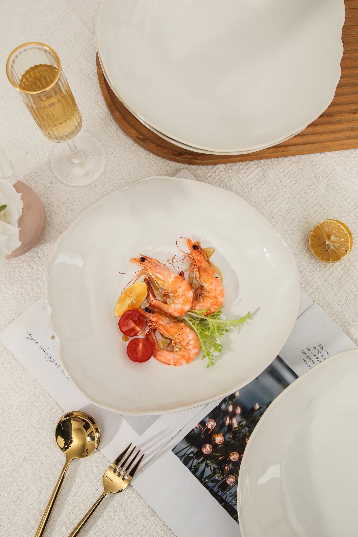 4-Piece Stoneware Deep Plate Set in Pearl White