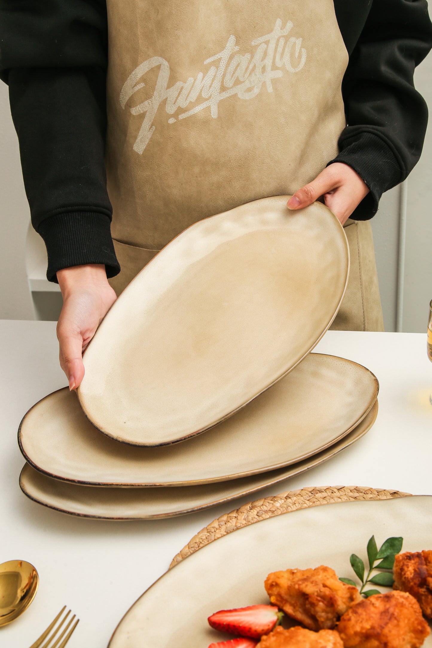 3-Piece Stoneware Serving Platter Set in Crema