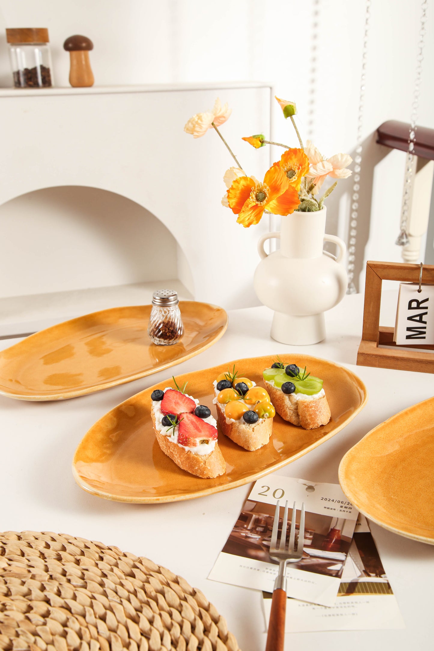 Golden Amber Organic Serving Platter Set