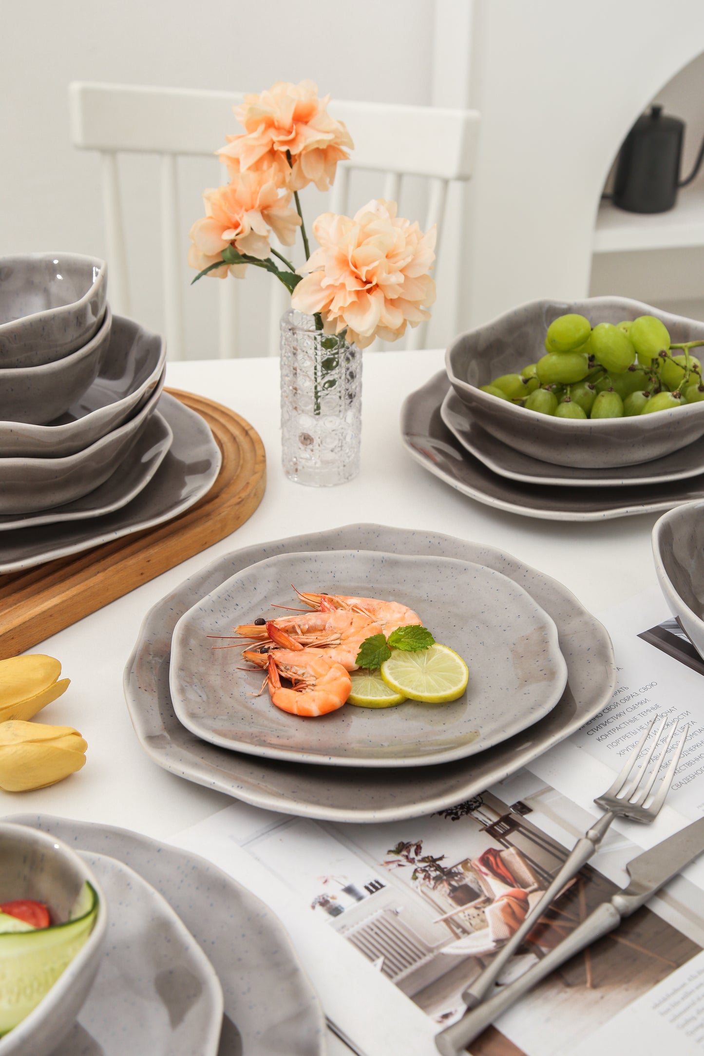 16-Piece Dinnerware Set – Moonstone Gray