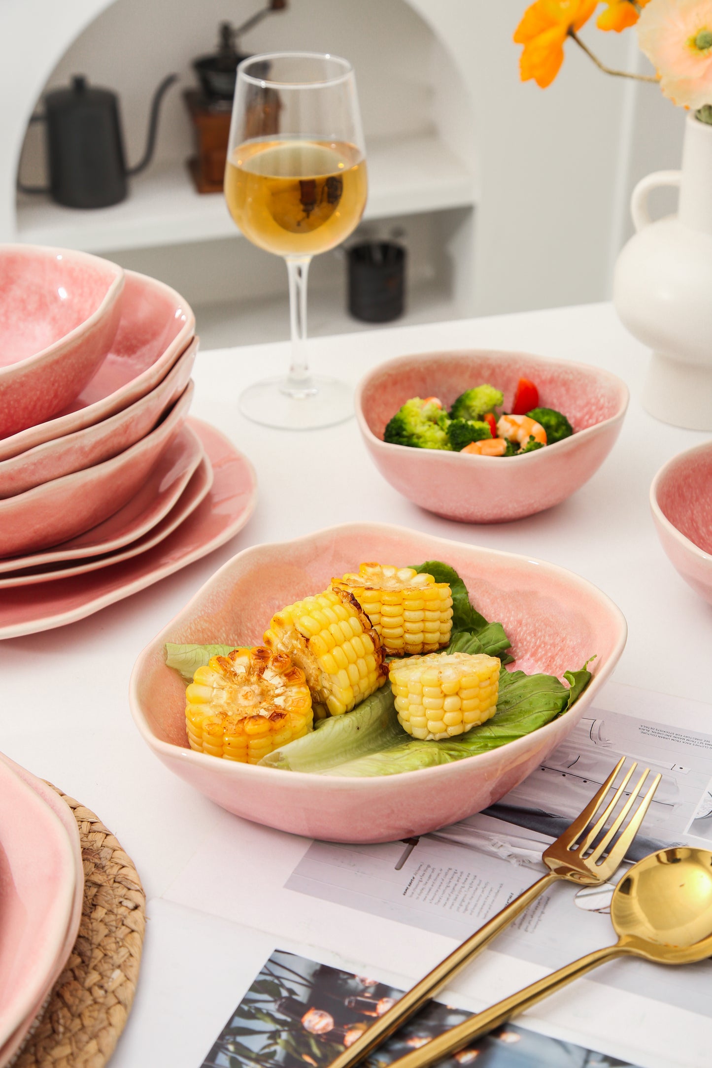 16 Piece Set Dinnerware Set- Rose Pink