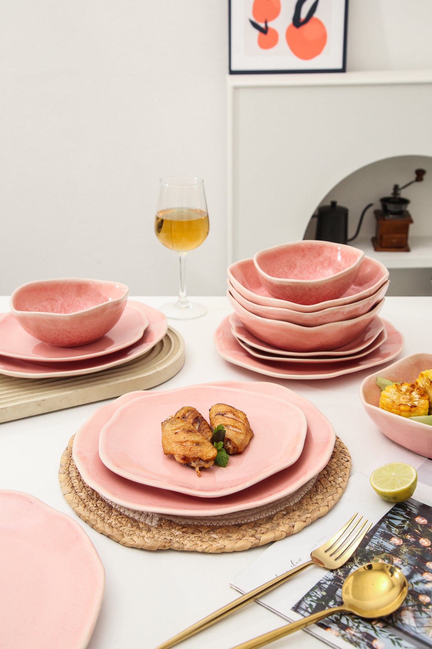 16 Piece Set Dinnerware Set- Rose Pink