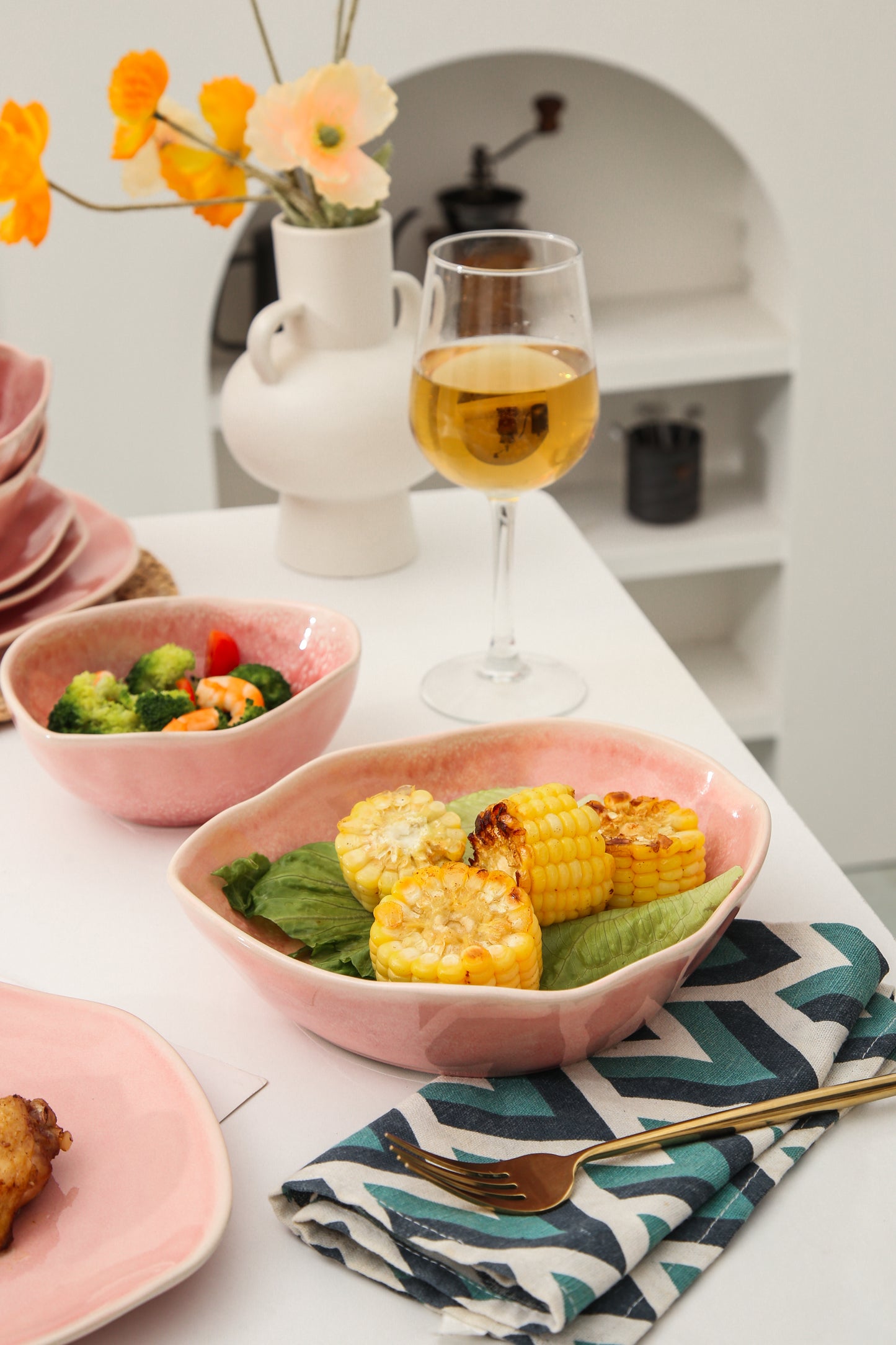 16 Piece Set Dinnerware Set- Rose Pink