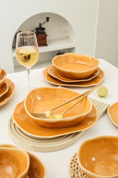 16-Piece Dinnerware Set – Golden Amber