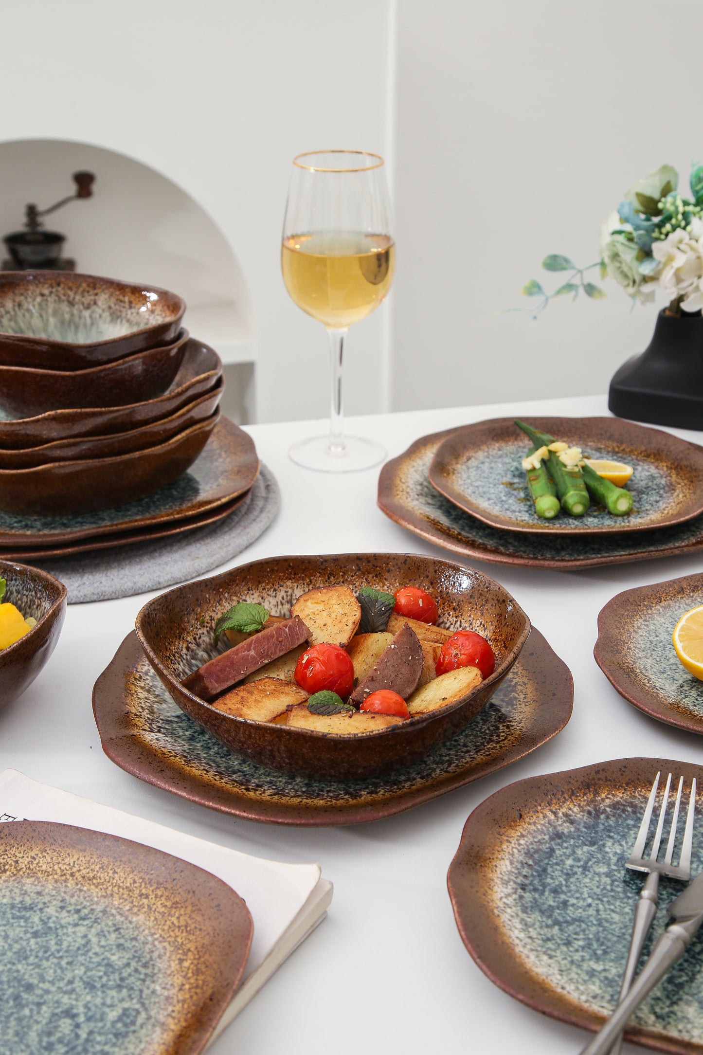 16 Piece Set Dinnerware Set-Espresso Stone