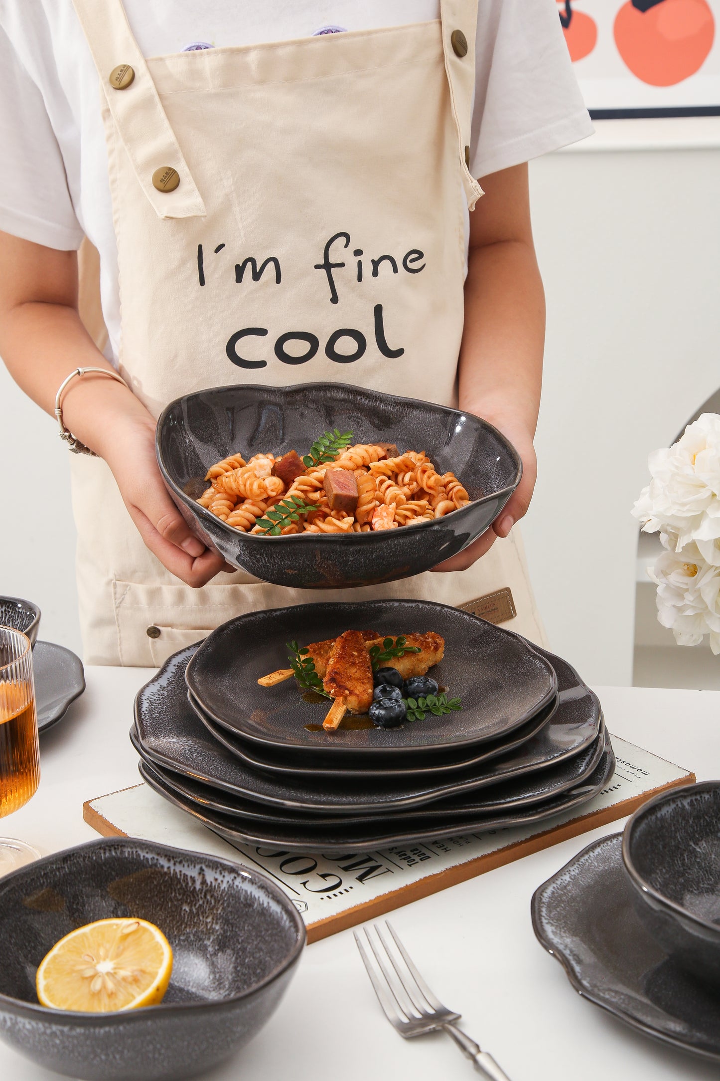 16-Piece Dinnerware Set – Slate Noir