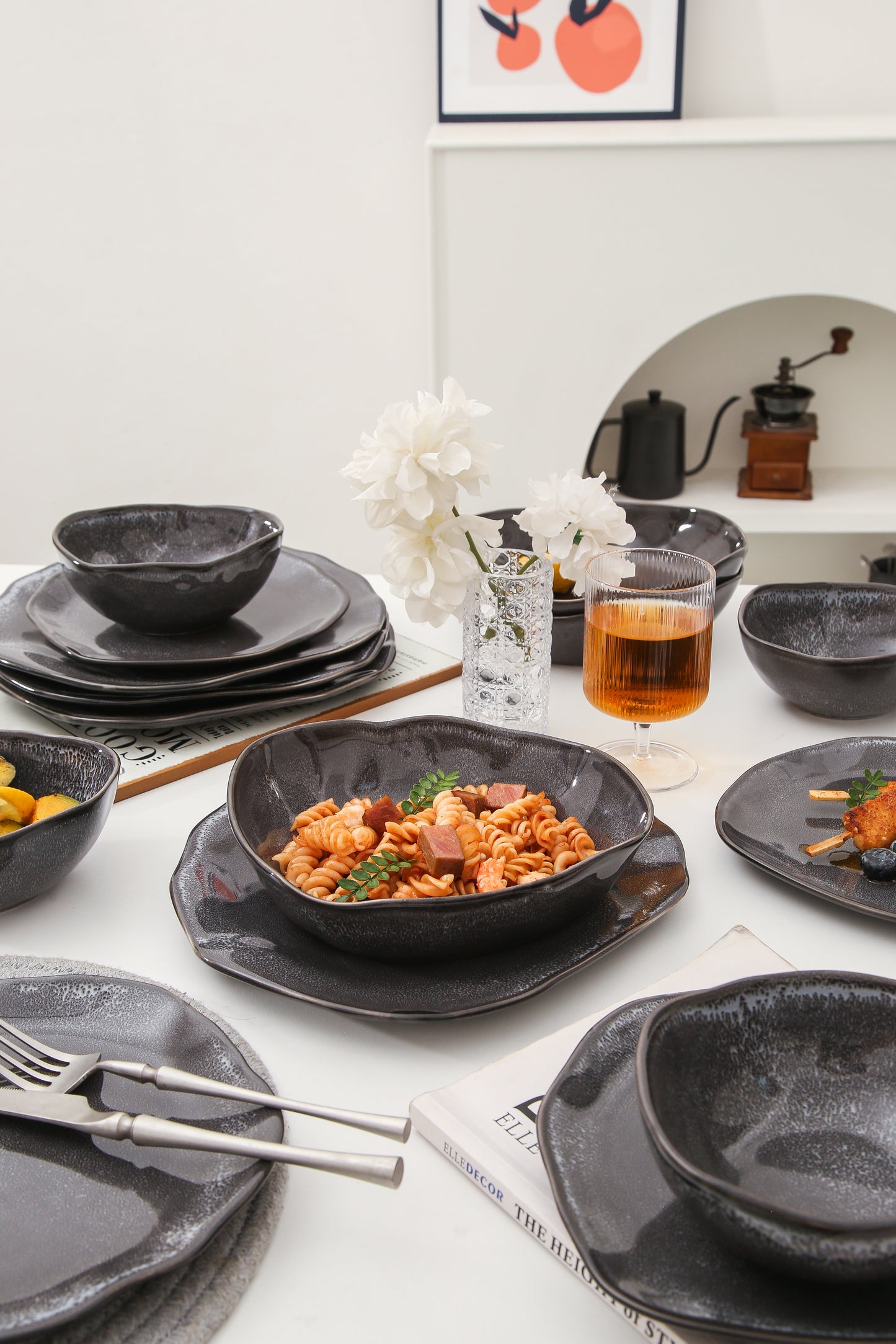 16-Piece Dinnerware Set – Slate Noir