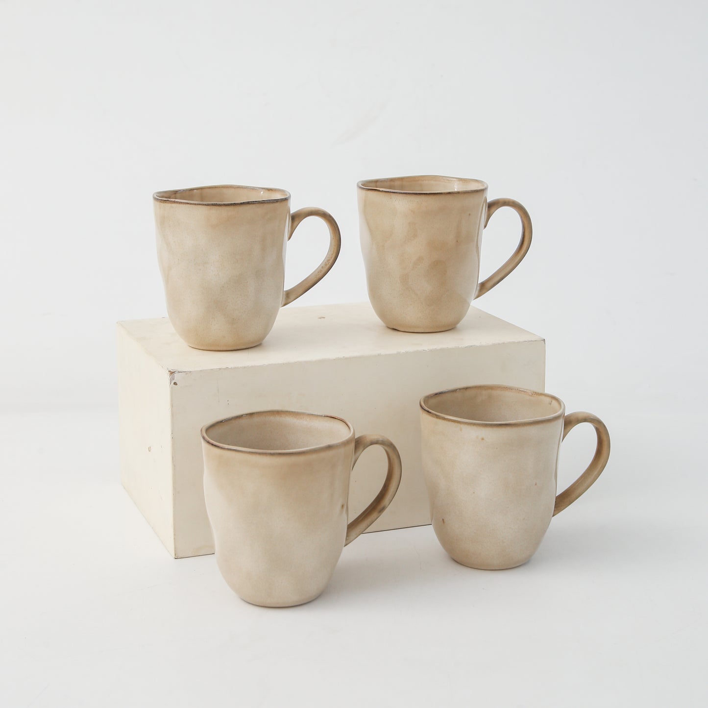4-Piece Stoneware Mug Set in Crema