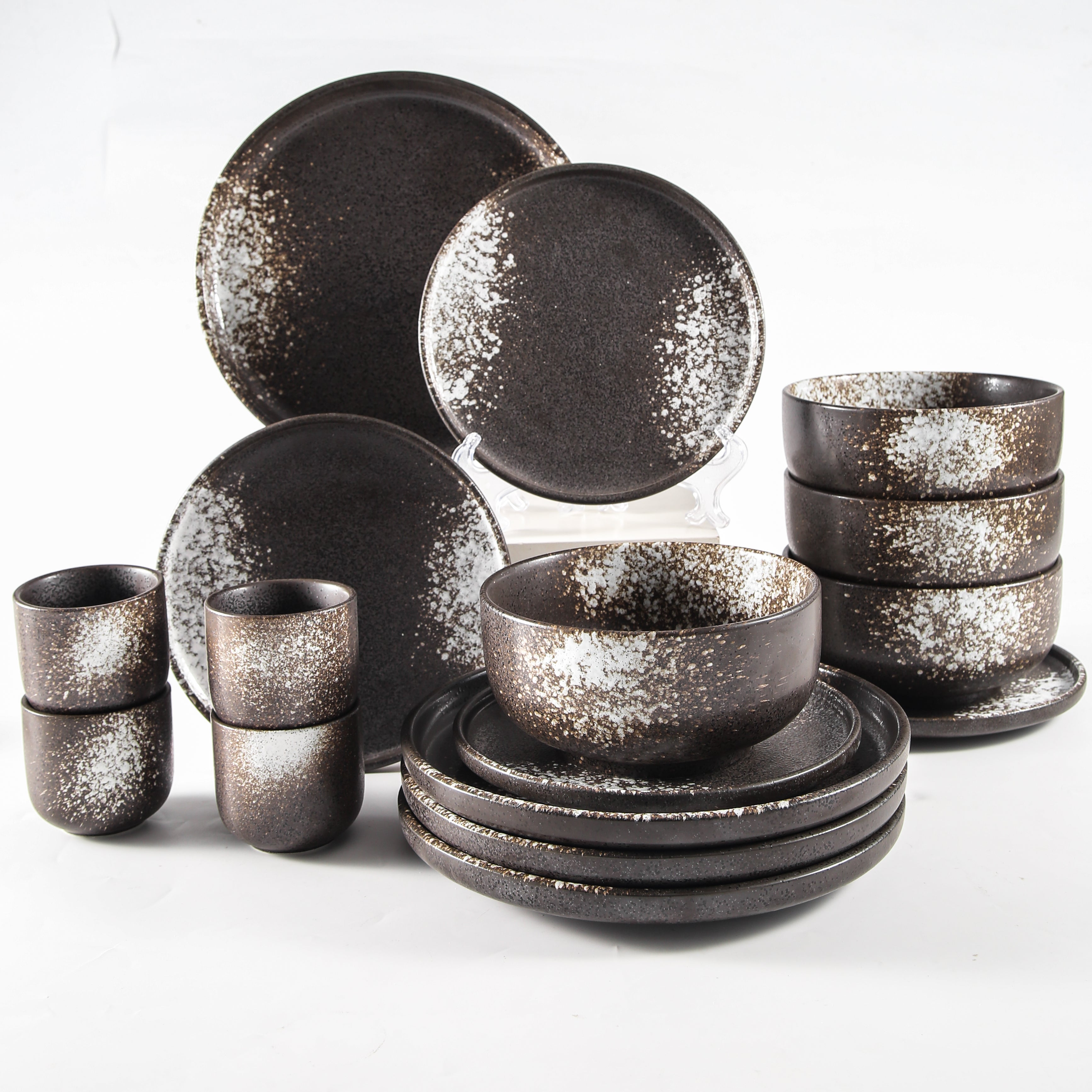 Iroha 16-Piece Stoneware Set