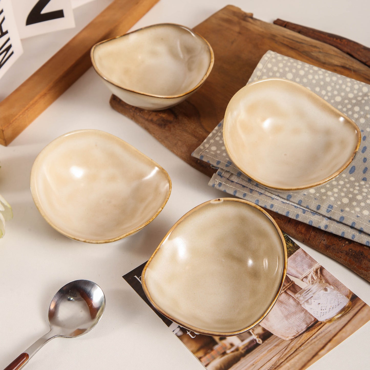 4-Piece Dipping Dish Set-Crema