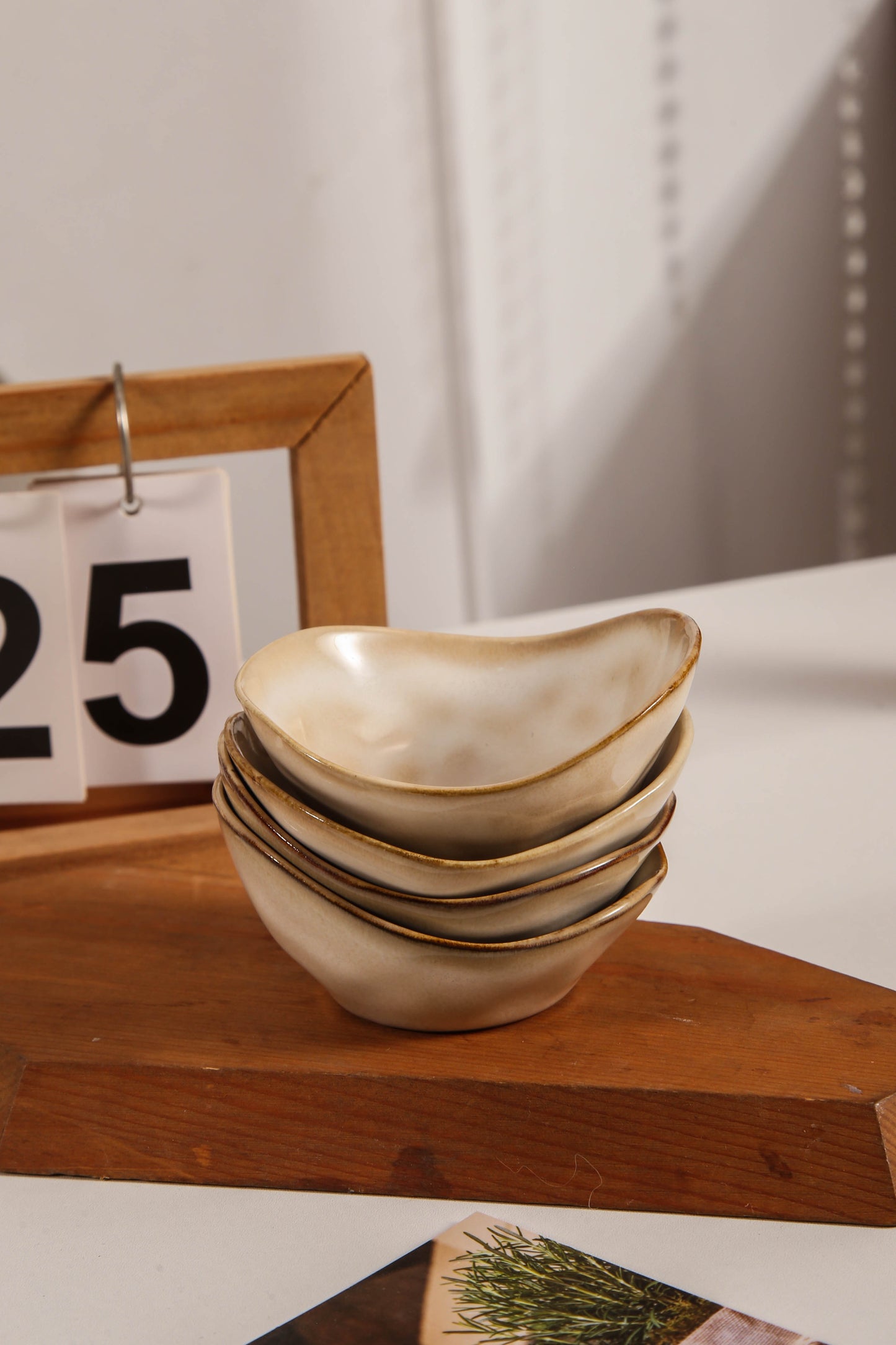 4-Piece Dipping Dish Set-Crema