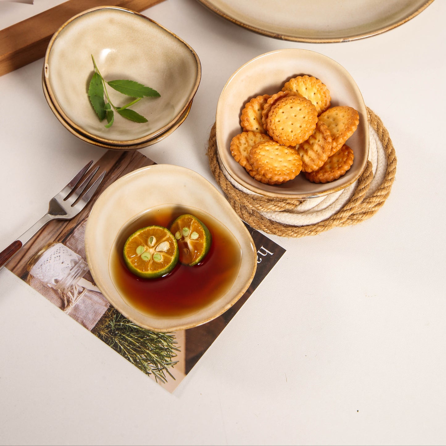 4-Piece Dipping Dish Set-Crema