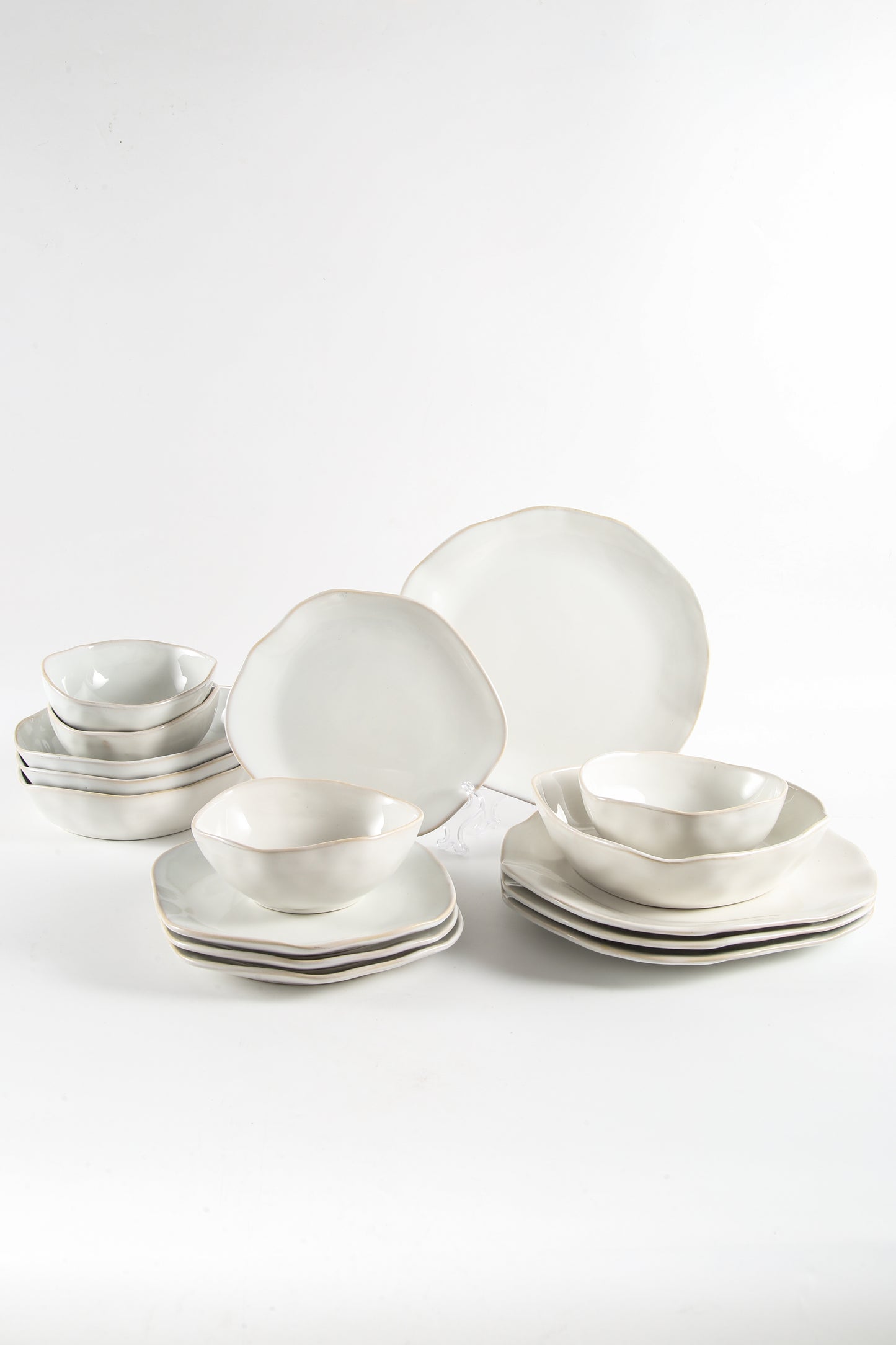 16-Piece Stoneware Set-Pearl White