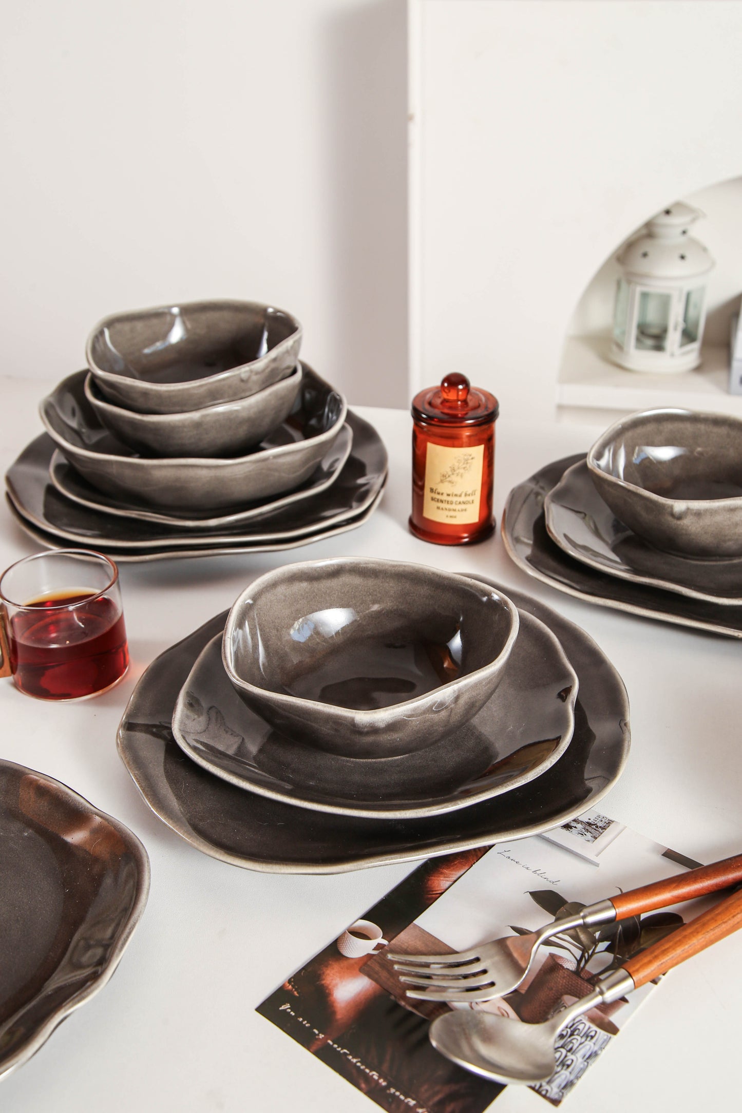 Royal Graphite 16-Piece Organic Dinnerware Set