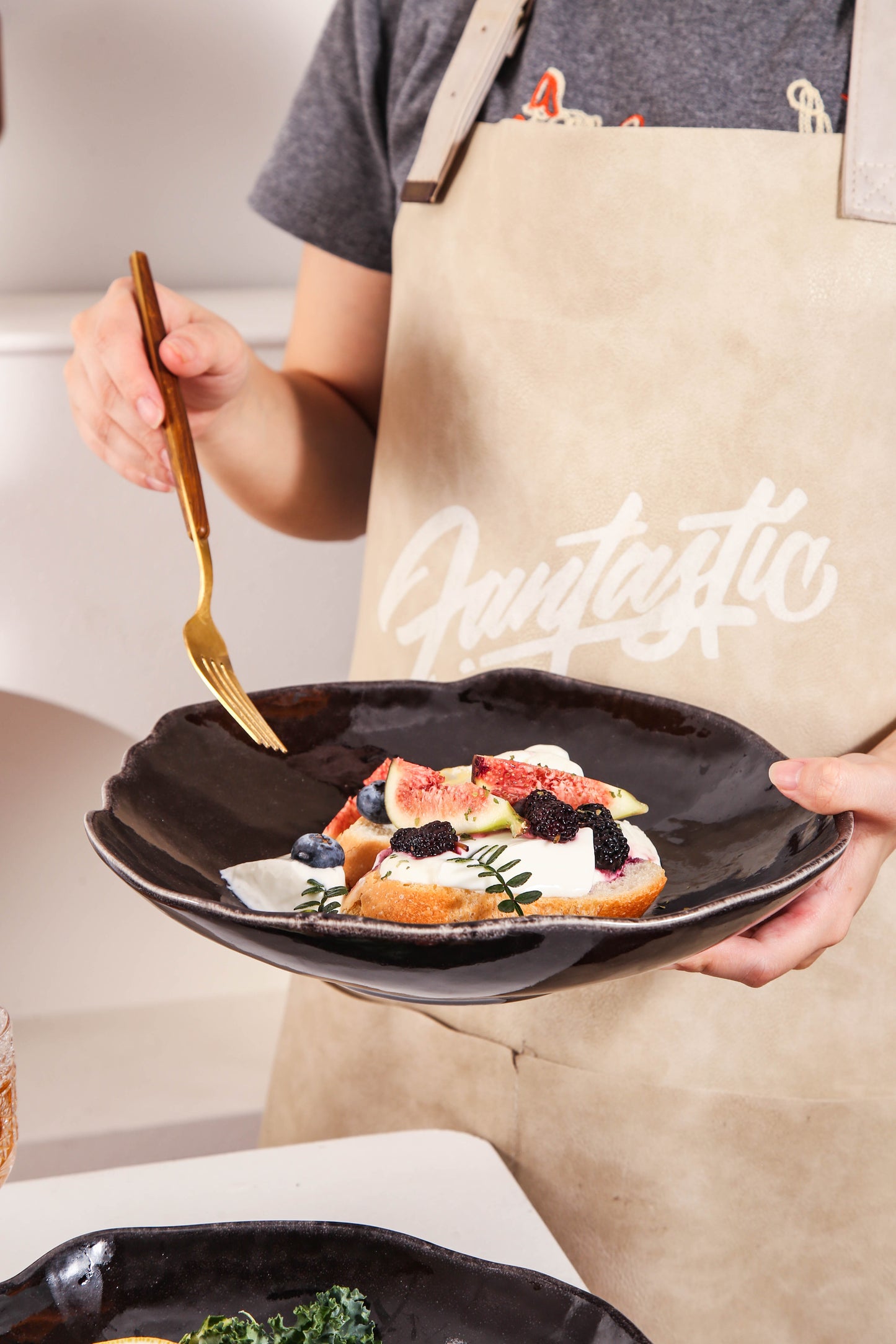 Imperial Onyx Organic Deep Plate Set